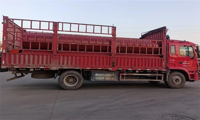 廣西田西高速隧道順利貫通  隧道逃生管